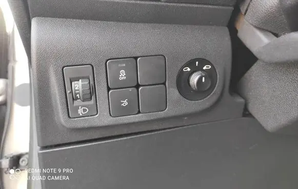 Peugeot 301 Wing mirror switch