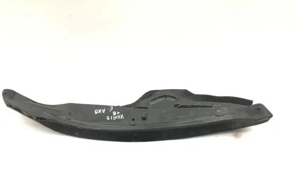 Toyota Yaris Fender end trim 538270D270