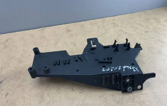 BMW X3 E83 Other engine bay part 7810180