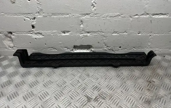 BMW X5 E70 Top upper radiator support slam panel 7533539