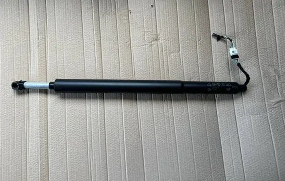 BMW X2 U10 Tailgate/trunk strut/damper 5a2fbe5