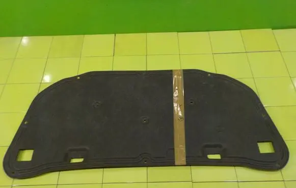Volvo XC70 Engine bonnet/hood sound/heat insulation WYGLUSZENIA 15AB40
