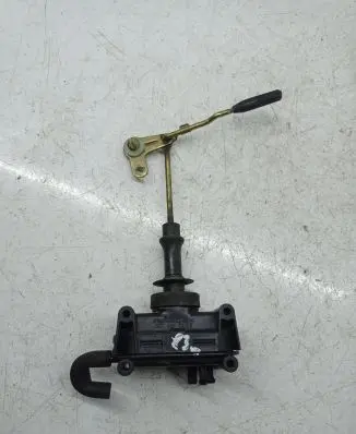Mercedes-Benz 190 W201 Rear lock motor 0008007975