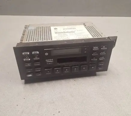 Chrysler Grand Voyager III Radio/CD/DVD/GPS head unit P04704345G 54D71204W07 QDAA121
