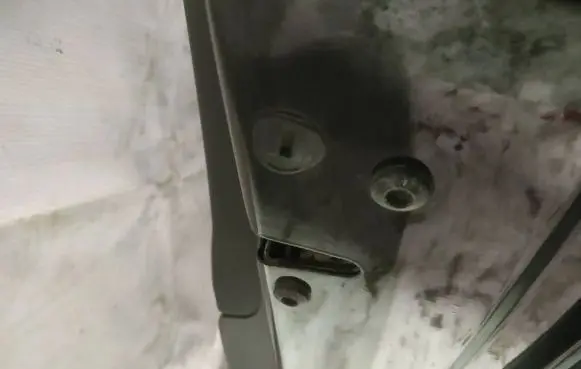 Rear door lock