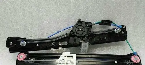 BMW X1 F48 F49 Front door window regulator with motor 7349513