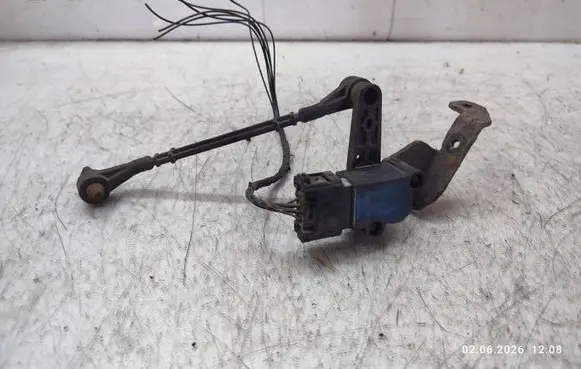 Land Rover Range Rover L322 Air suspension front height level sensor AH423C097BD