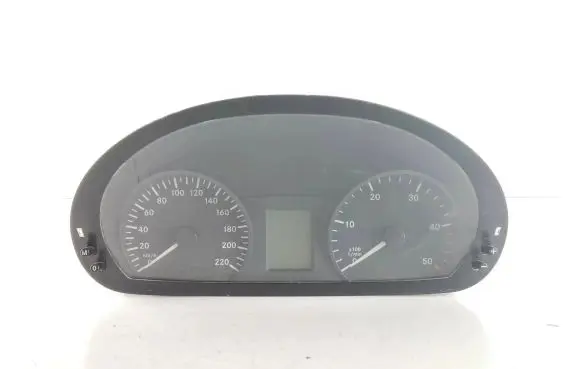 Mercedes-Benz Vito Viano W639 Speedometer (instrument cluster) A6399006000