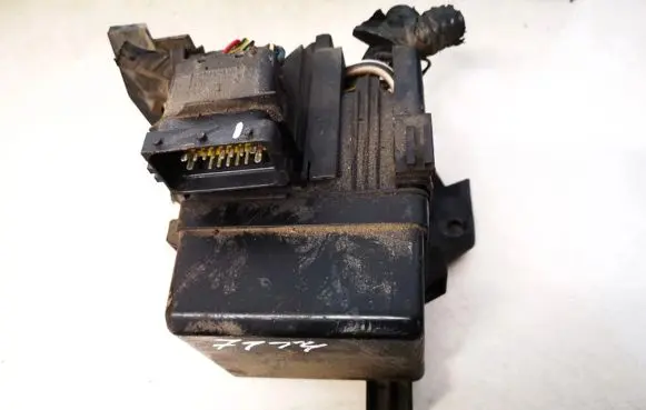 Nissan Almera N16 Fuse box set