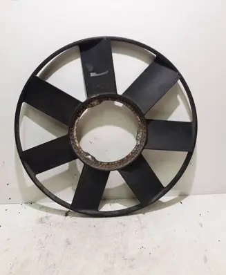 BMW 5 E39 Fan impeller 2243303