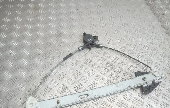Mazda 3 I Front window lifting mechanism without motor