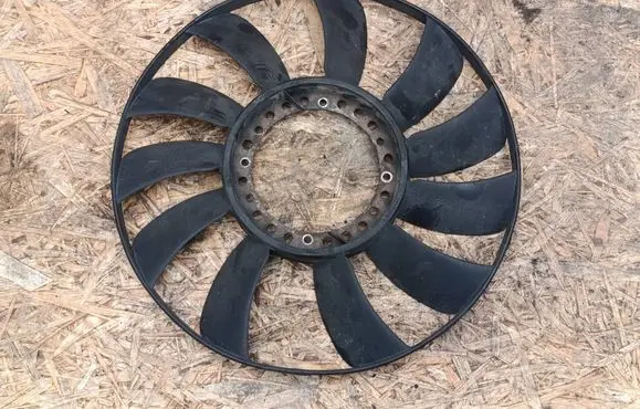 Audi A4 S4 B6 8E 8H Fan impeller 058121301B