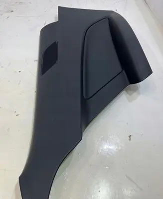 Mercedes-Benz C W204 Tailgate/trunk side cover trim 