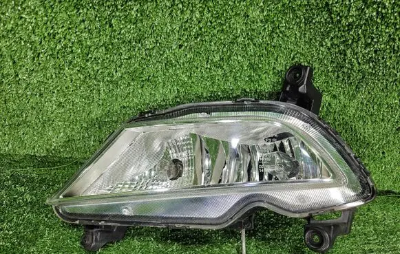 Hyundai i20 (GB IB) Front fog light 92201-C8200