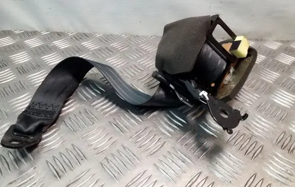 Mazda 6 Rear seatbelt T89493T