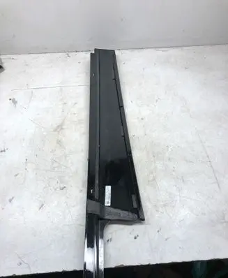 BMW X7 G07 (B) Pillar trim (exterior) 7429389 19765810 C1CP0006BXZY