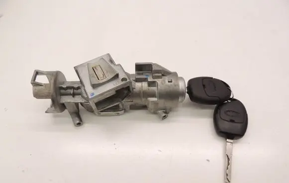 Ford Focus C-MAX Ignition lock 3M513F880AB D180