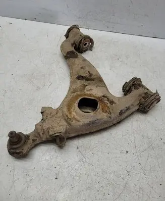 Mercedes-Benz E W124 Front lower control arm/wishbone
