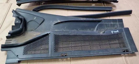 Peugeot 408 P54 Wiper trim