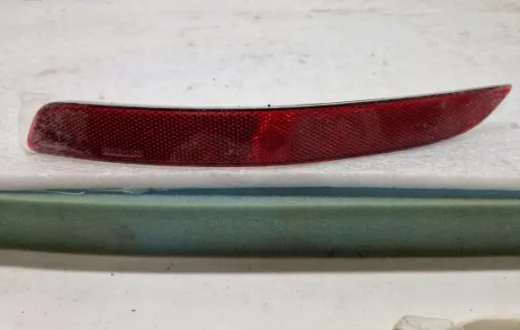 Porsche 911 Rear tail light reflector 9P1945103