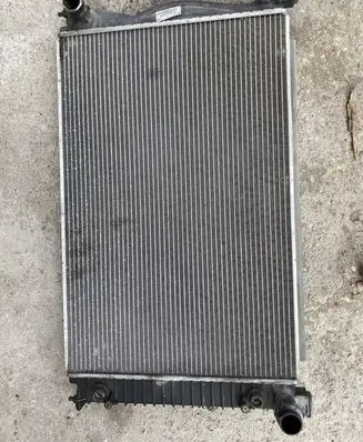 Audi A6 S6 C6 4F Coolant radiator