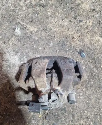 Alfa Romeo 147 Front brake caliper