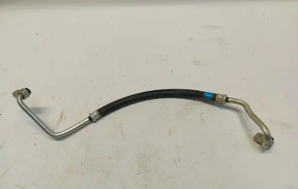 Air conditioning (A/C) pipe/hose