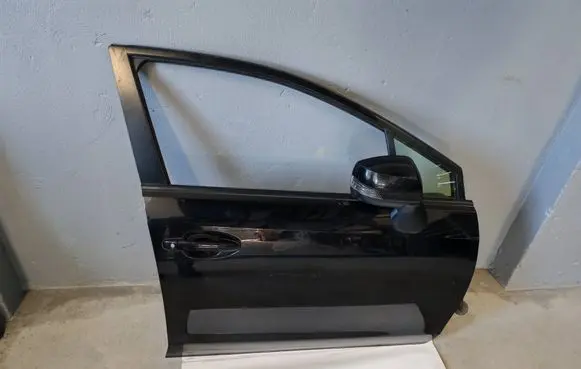 Subaru XV I Front door