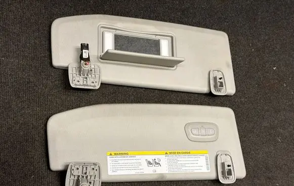 Jeep Grand Cherokee WL Sun visor 6ML71SA5AE 6MN45SA5AF 2110260178