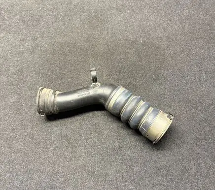 BMW X3 F25 Intercooler hose/pipe 7601875 70380526 70380530