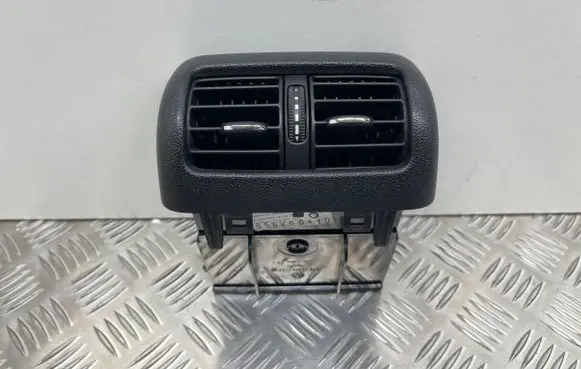 Mercedes-Benz CLC CL203 Rear air vent grill A2038303854 A2038300454