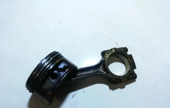 Hyundai XG Piston with connecting rod