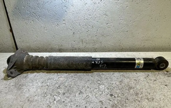 Volkswagen Touran I Rear shock absorber/damper