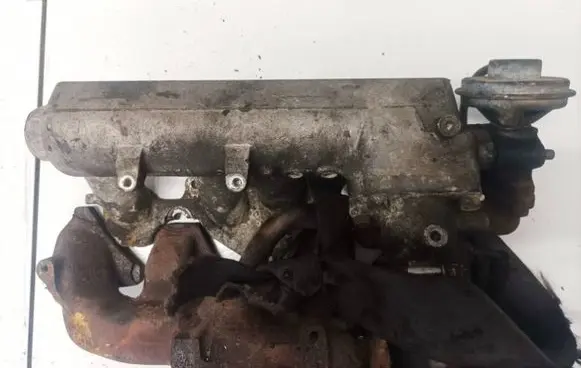 Nissan Primera Intake manifold
