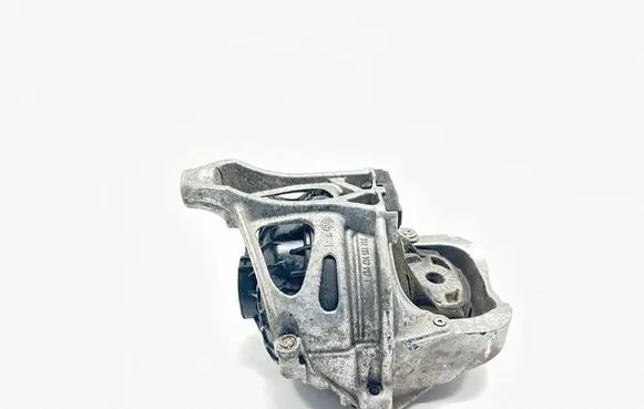 Audi Q7 4M Engine mount bracket 4M0199372J 28012016