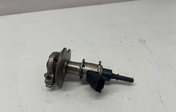 KIA Sorento IV AdBlue injector 296302U000