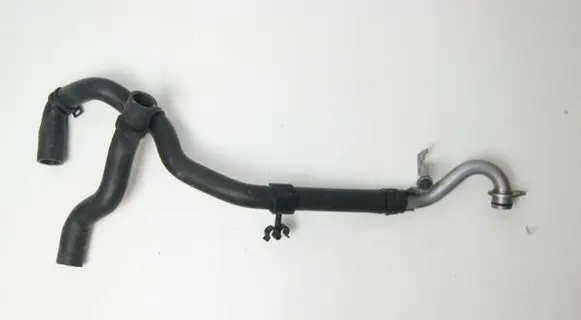 Volkswagen Touareg II Engine coolant pipe/hose 7P0121065M