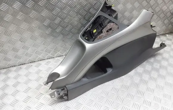 Toyota Auris 150 Center console 55412-02110