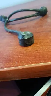 BMW 3 E90 E91 Detonation knock sensor 7568422