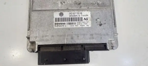 Volkswagen Touareg I Transfer box differential control unit 5WP22074 0AD927755AB