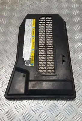 Volkswagen Touareg I Battery box tray cover/lid 7L0864643B