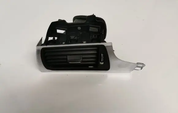 Audi A6 C7 Dashboard side air vent grill/cover trim 4G1820901