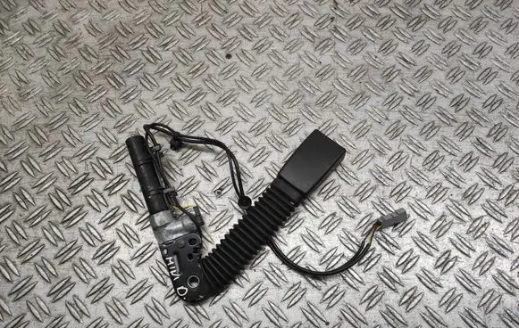 Mini One - Cooper Clubman R55 Front seatbelt buckle 4941217970 610182300B