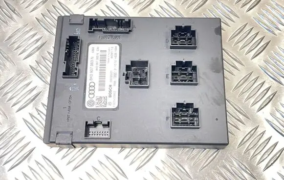 Audi A5 Sportback 8TA Other control units/modules 8K0907063N 09030001