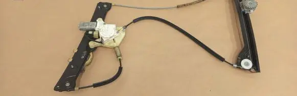 BMW 6 F12 F13 Front door window regulator with motor 7304522 730378608 75992001