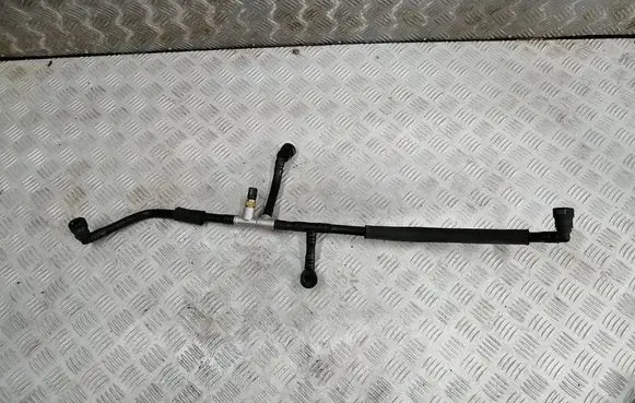 Hyundai Kona I Engine coolant pipe/hose 
