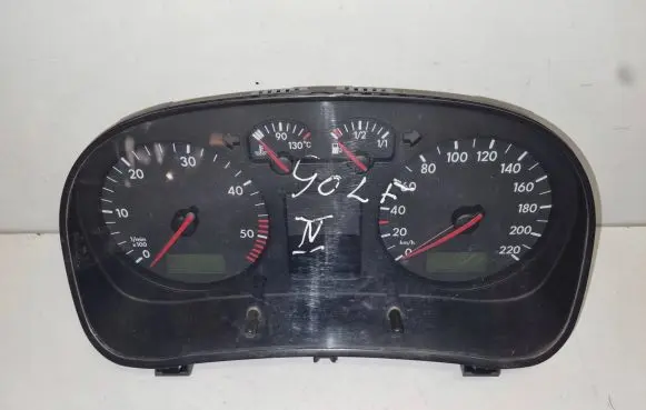 Volkswagen Golf IV Speedometer (instrument cluster) 1J0920822B 0210530185 0263618182