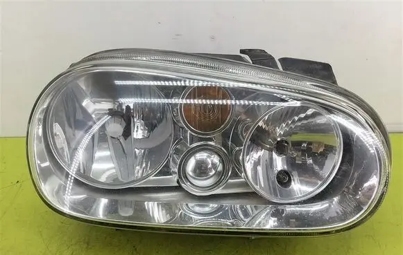 Volkswagen Golf IV Headlight/headlamp 1J1941016B