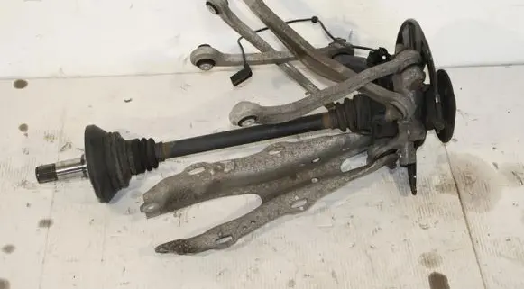 Mercedes-Benz S C217 Front wheel hub spindle knuckle
