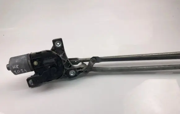 Mercedes-Benz GLK (X204) Wiper motor 1397220585